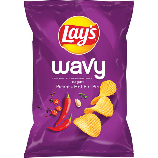 Lay's Maxx Deep Ridged Hot Piri Piri potato crisps 115g